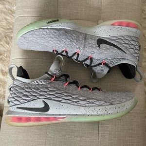 LeBron 15 Low ‘Melon’